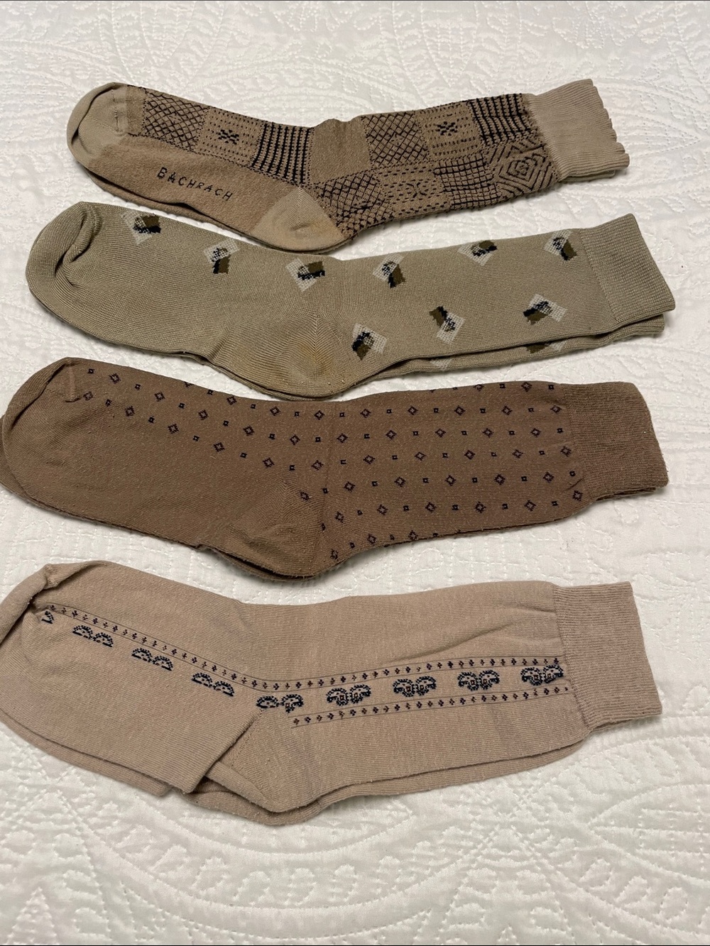 Lot of 4 Men’s Dress or Casual Socks Beige & Brown Tones with Patterns